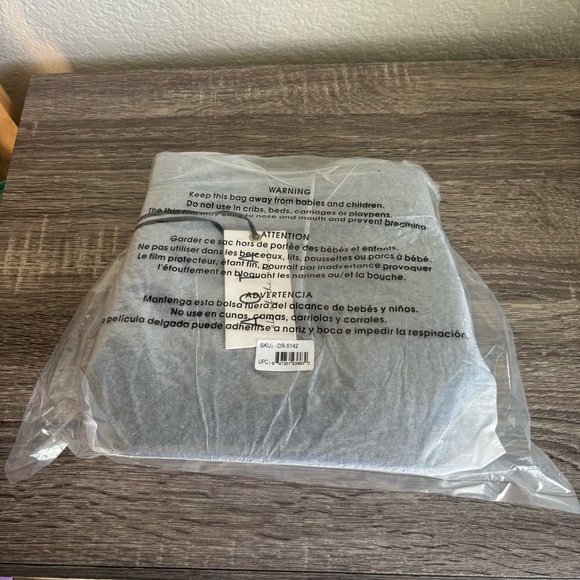 NWT- AOTA ELENA BLACK CROC BAG - Picture 4 of 5